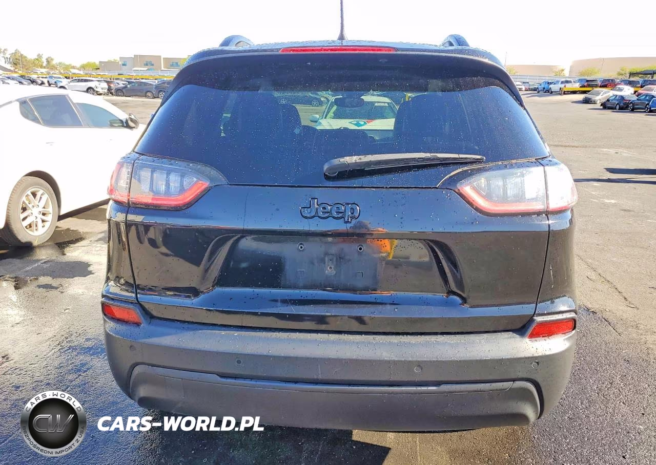 2021 Jeep Cherokee Latitude Plus VIN:1C4PJLLB7MD187357 - 6