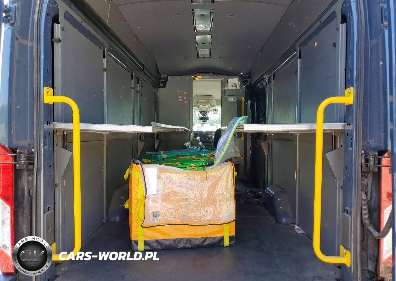 2020 Ford Transit 250 Delivery Van VIN:1FTBR3X82LKB13596 - 10