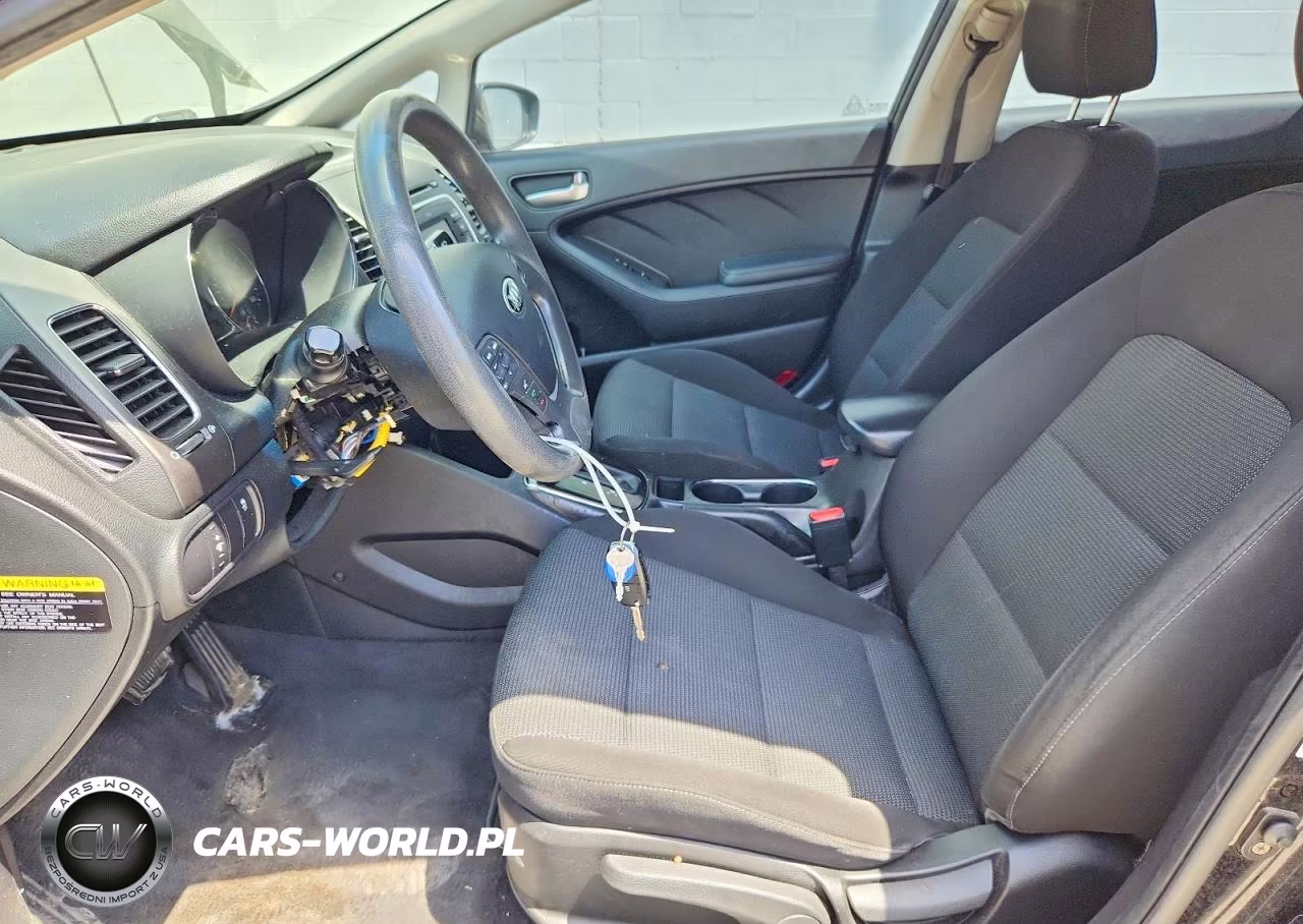 2018 Kia Forte Lx VIN:3KPFK4A77JE167889 - 7