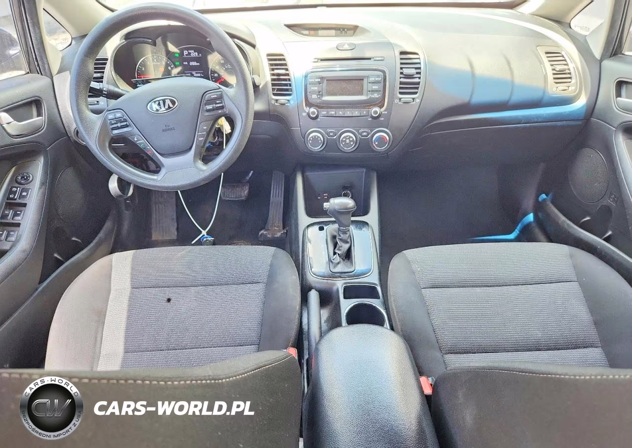 2018 Kia Forte Lx VIN:3KPFK4A77JE167889 - 8