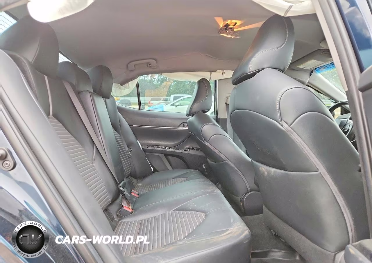 2019 Toyota Camry Se VIN:4T1B11HK7KU797422 - 10