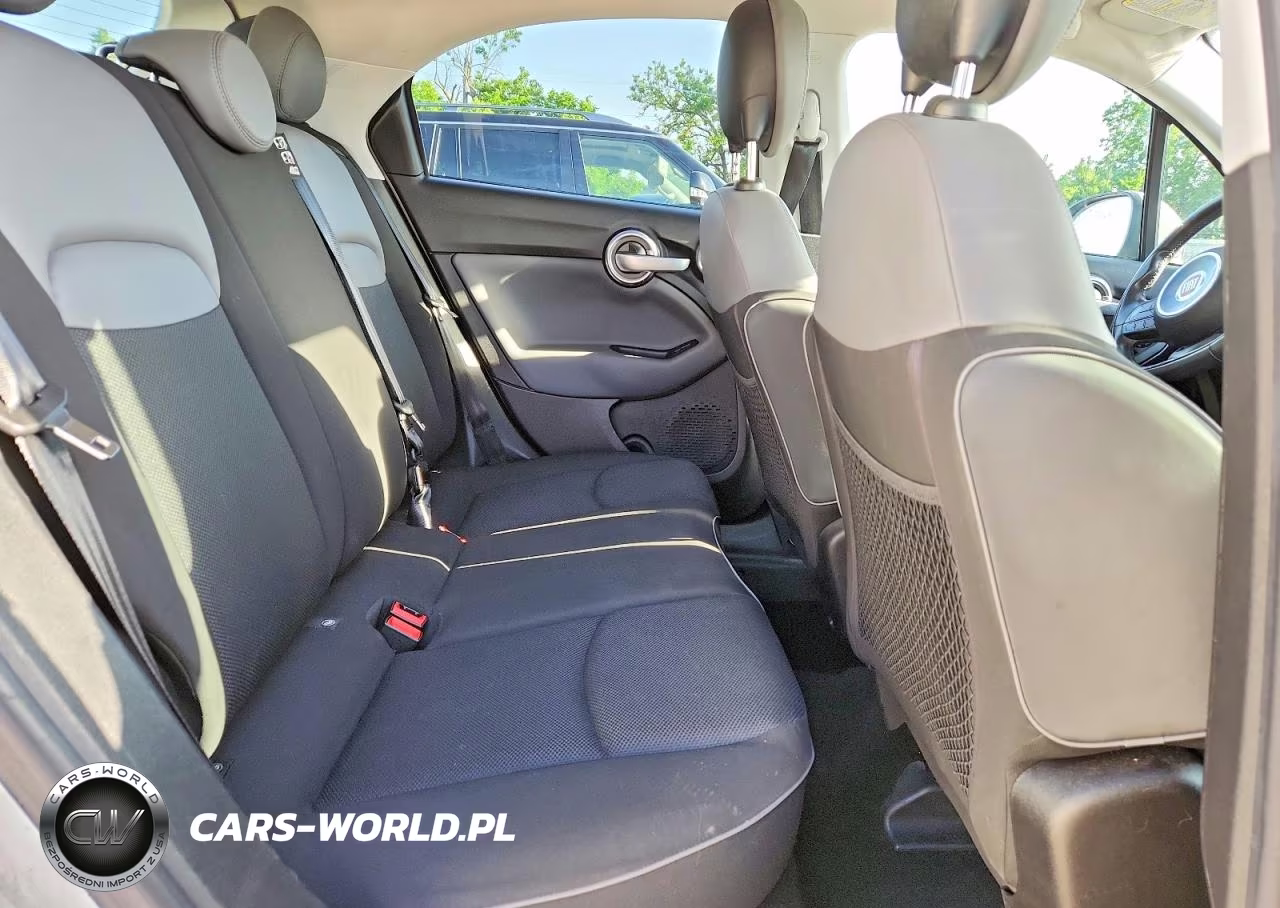 2016 Fiat 500X Easy VIN:ZFBCFYBT0GP333463 - 11