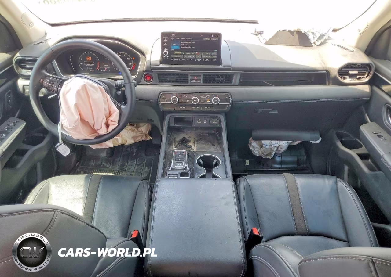 2025 Honda Pilot Touring VIN:5FNYG2H71SB008186 - 8