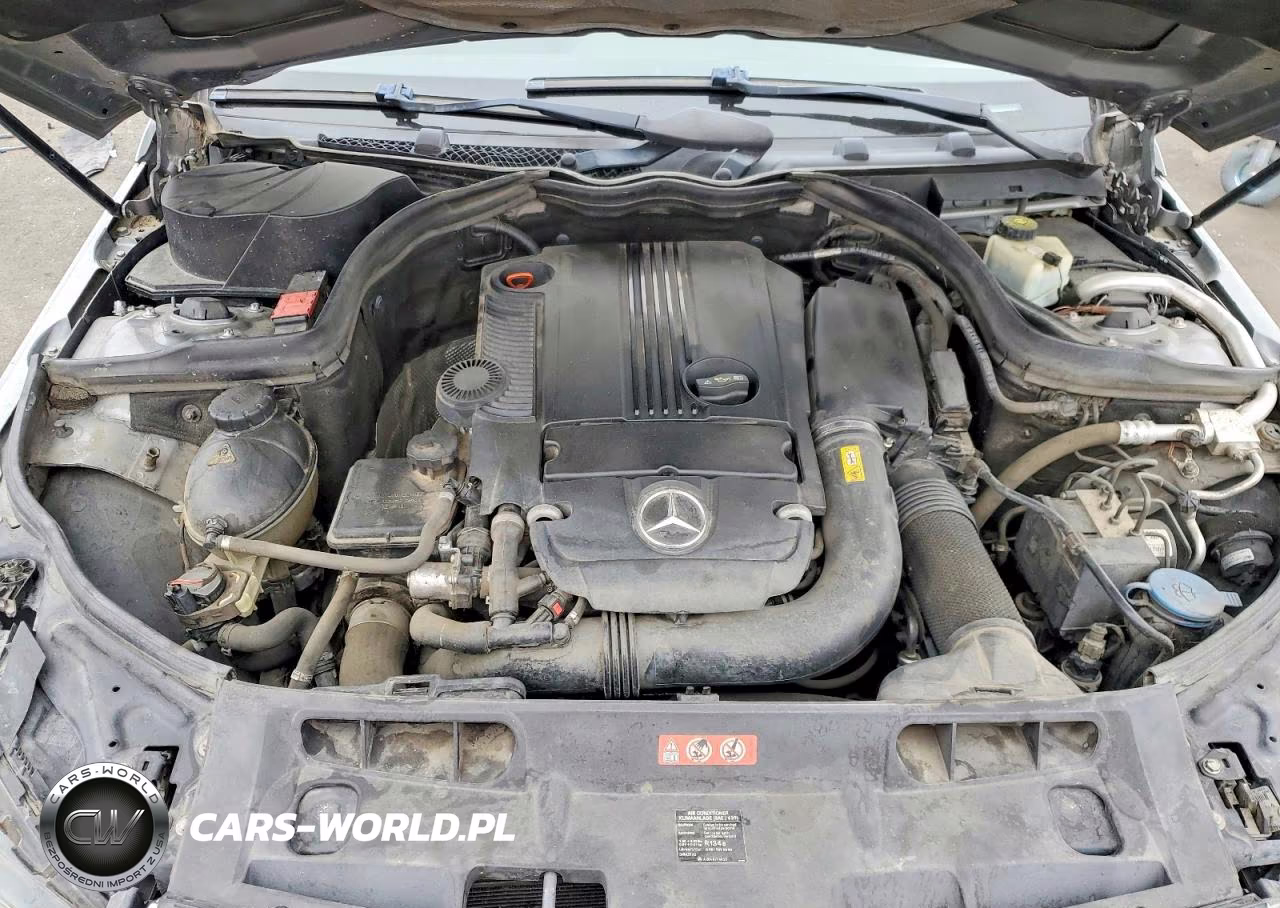 2012 Mercedes-Benz C 250 VIN:WDDGF4HBXCA615833 - 11