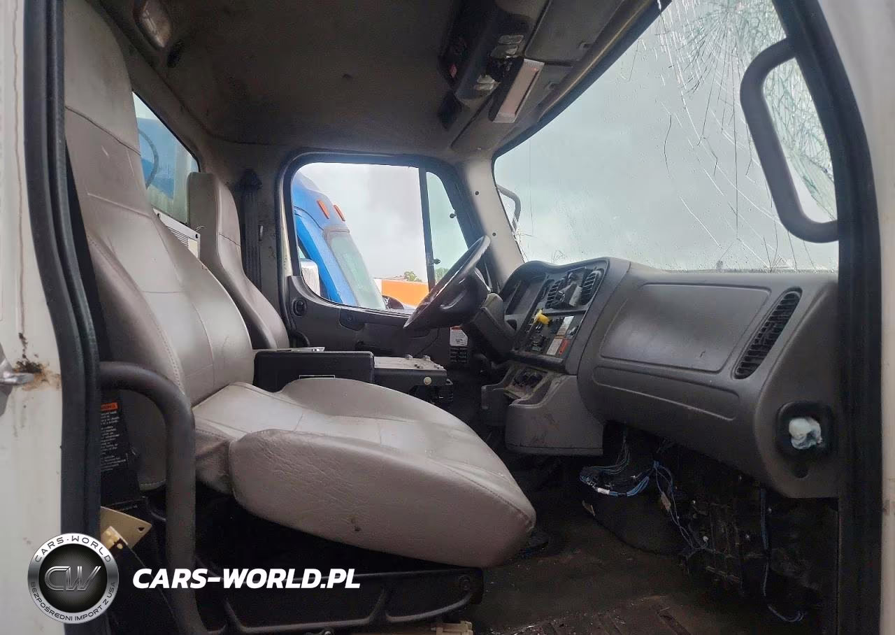 2016 Freightliner Business Class M2 Bucket Truck VIN:1FVACXDTXGHGT1852 - 5