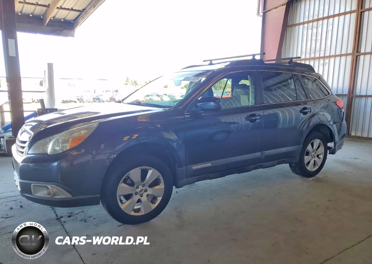 2011 Subaru Outback 2.5I Limited – zdjęcie 1 z 13