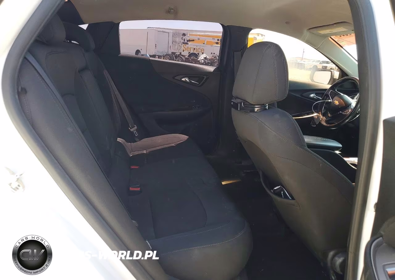 2018 Chevrolet Malibu Lt VIN:1G1ZD5ST7JF280538 - 10