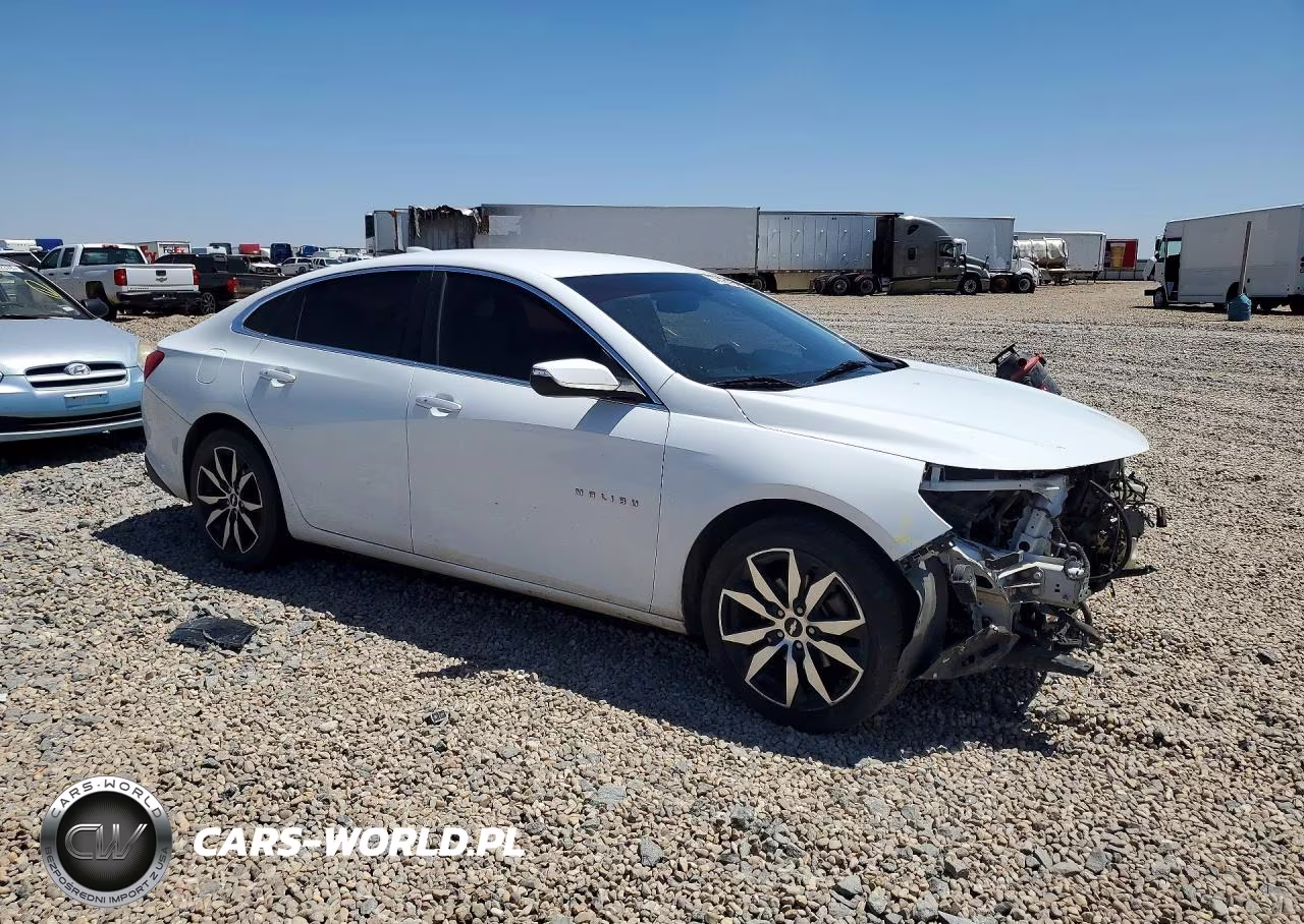 2018 Chevrolet Malibu Lt VIN:1G1ZD5ST7JF280538 - 4