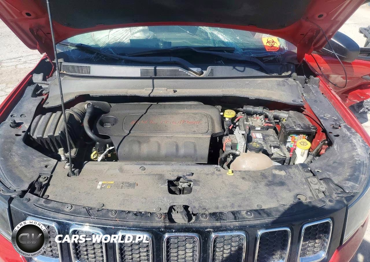 2018 Jeep Compass Sport VIN:3C4NJCAB6JT468078 - 12