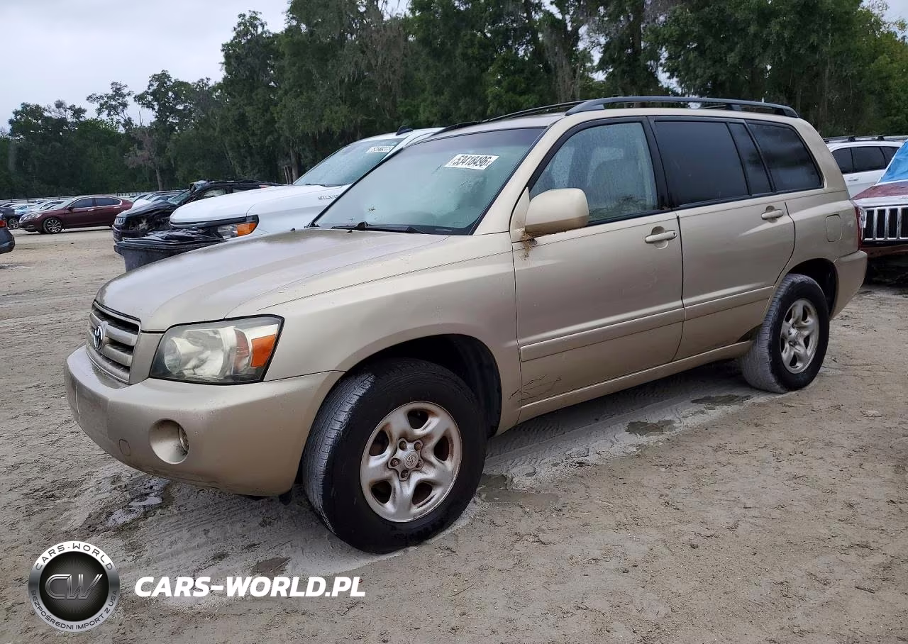 2004 Toyota Highlander Base