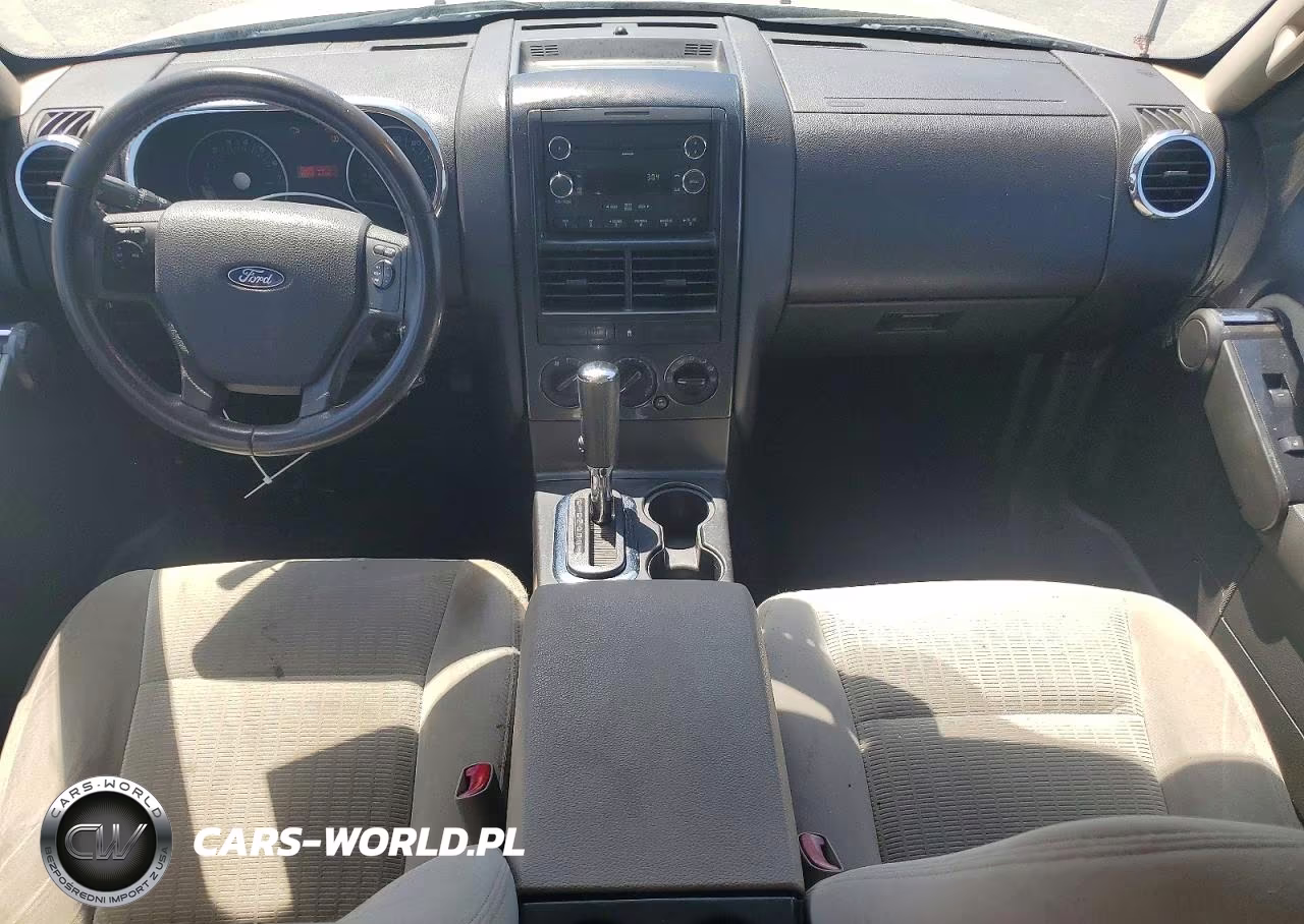2008 Ford Explorer Xlt VIN:1FMEU63E08UB18716 - 8