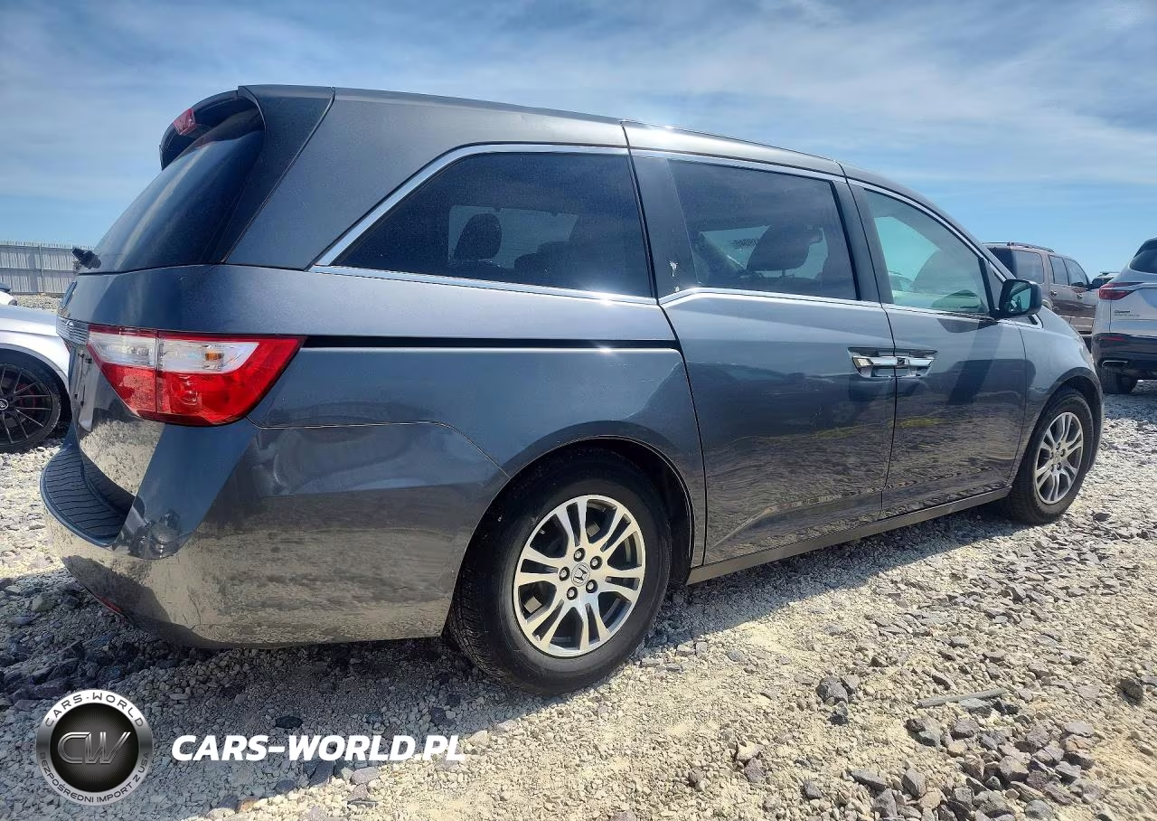 2013 Honda Odyssey Exl VIN:5FNRL5H67DB032861 - 3