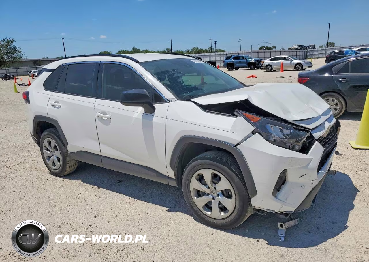 2019 Toyota Rav4 Le VIN:2T3H1RFV0KW001865 - 4