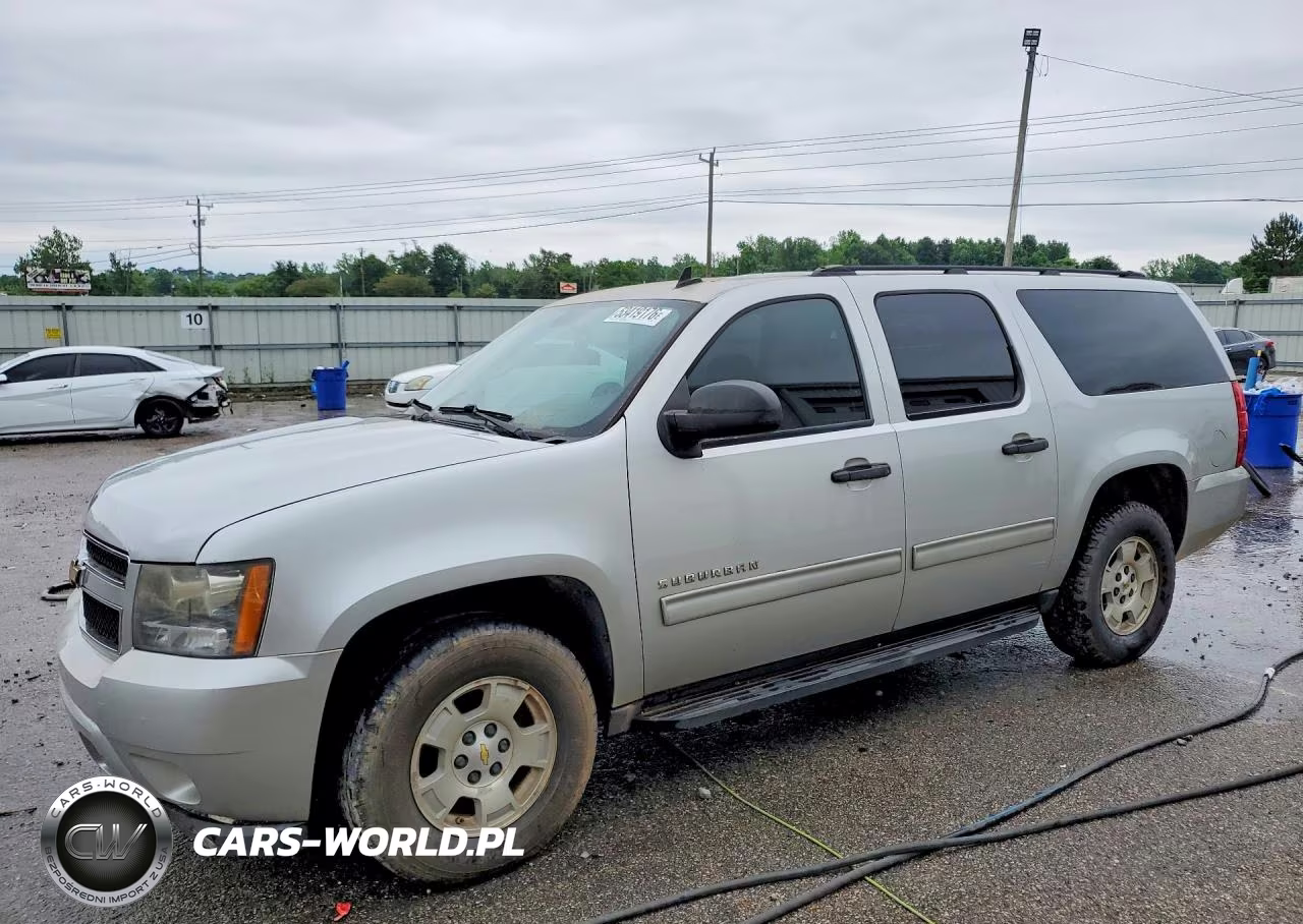 2010 Chevrolet Suburban C1500 Ls
