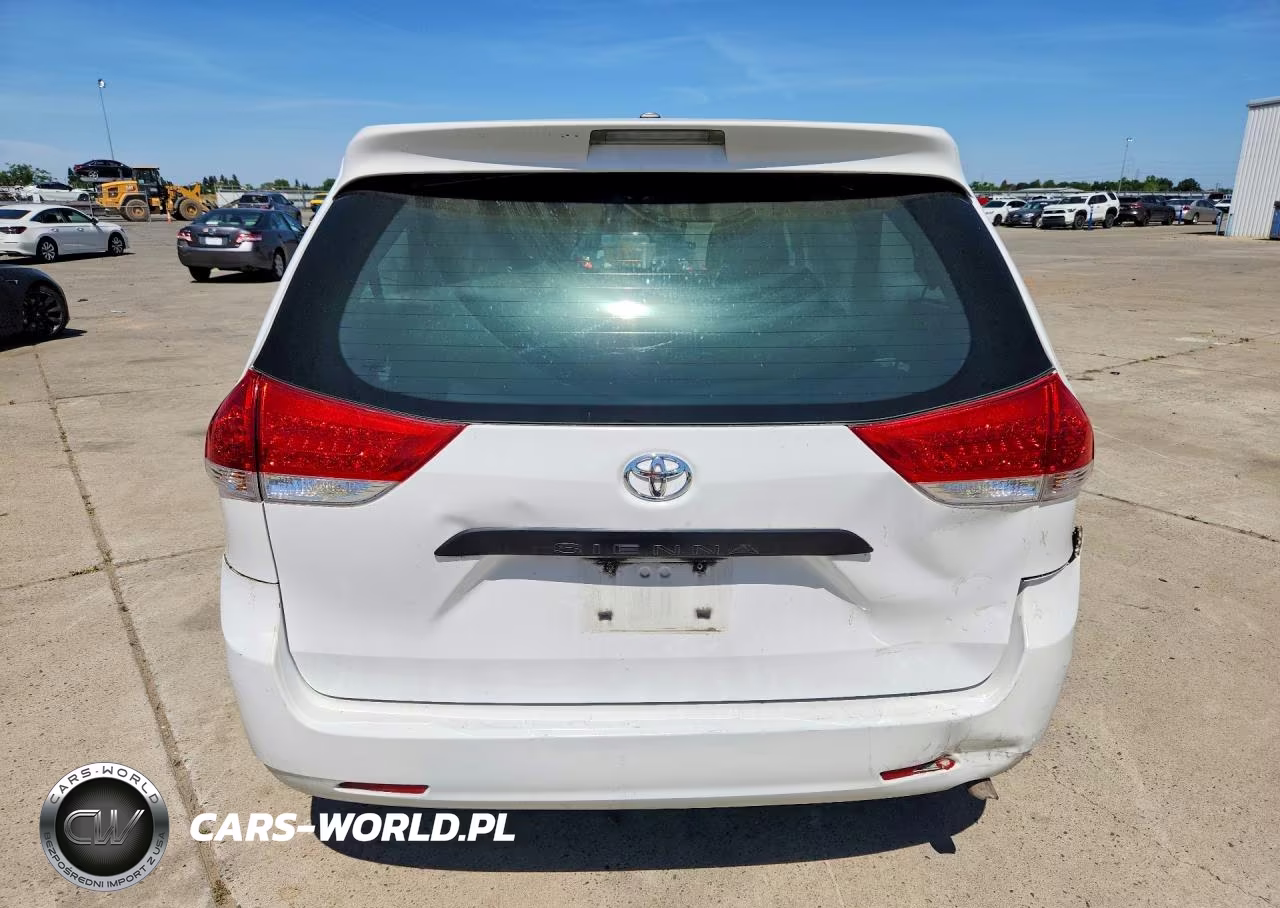 2013 Toyota Sienna L 7-Passenger VIN:5TDZK3DC8DS350602 - 6
