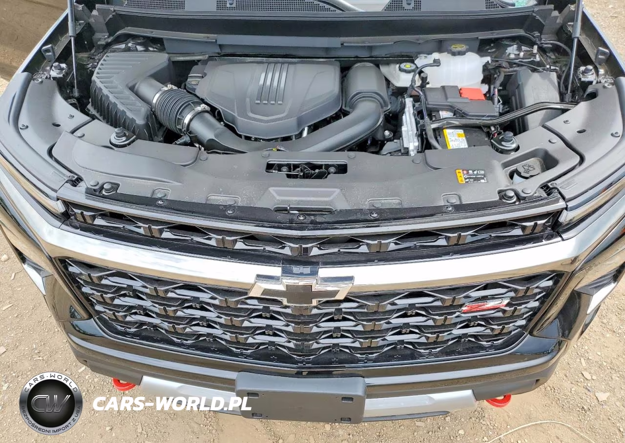 2026 Chevrolet Traverse Z71 VIN:1GNEVJKS7TJ276340 - 12