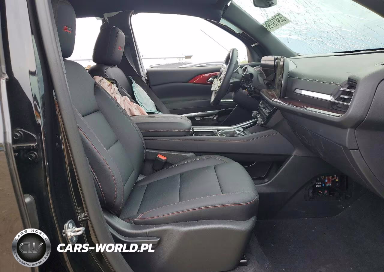 2026 Chevrolet Traverse Z71 VIN:1GNEVJKS7TJ276340 - 7