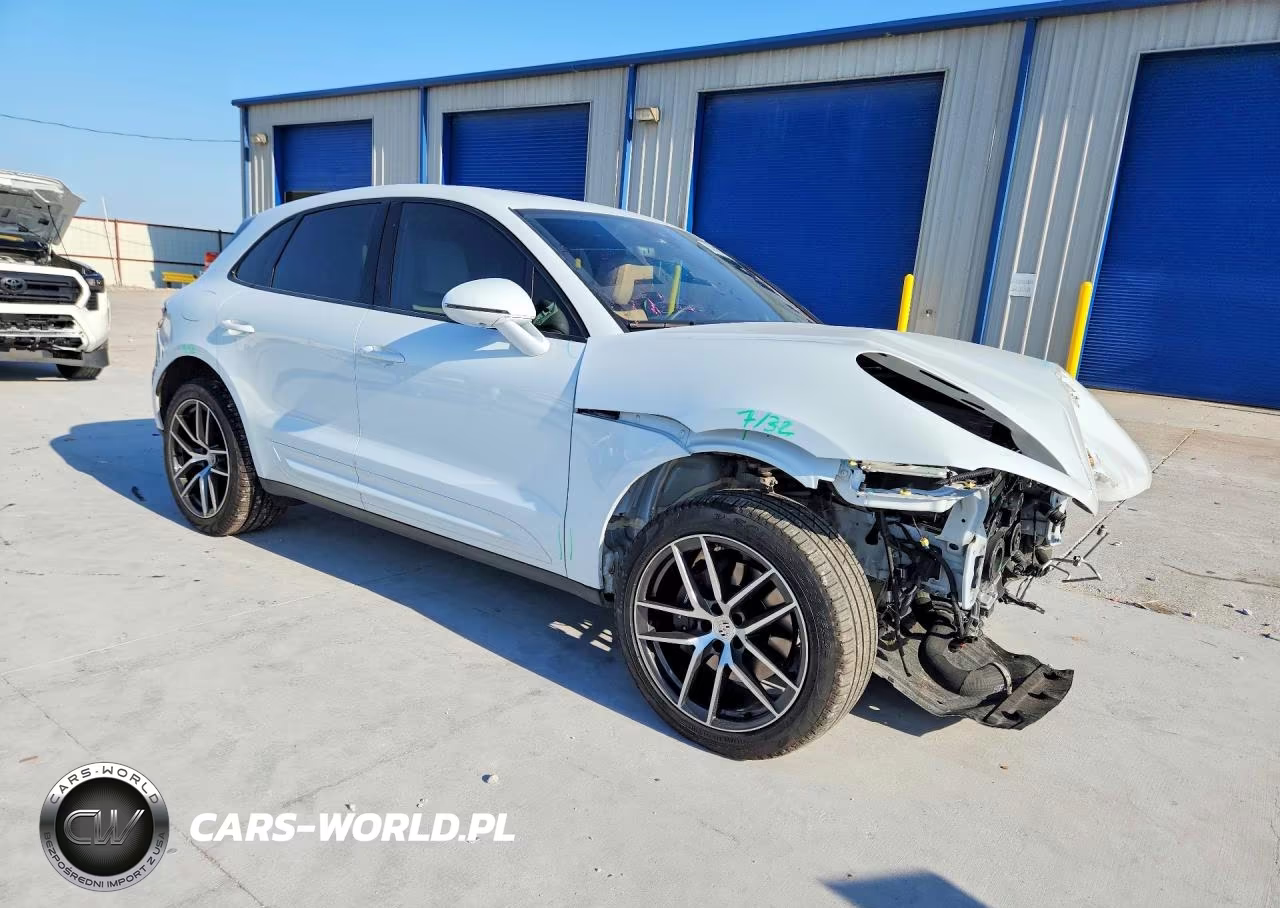 2025 Porsche Macan Base VIN:WP1AA2A53SLB03436 - 4