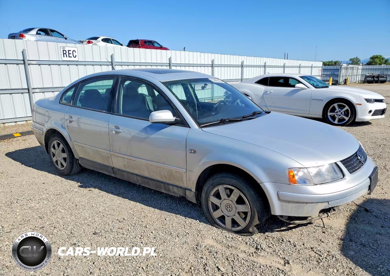 2000 Volkswagen Passat Gls VIN:WVWMA23B0YP291481 - 4