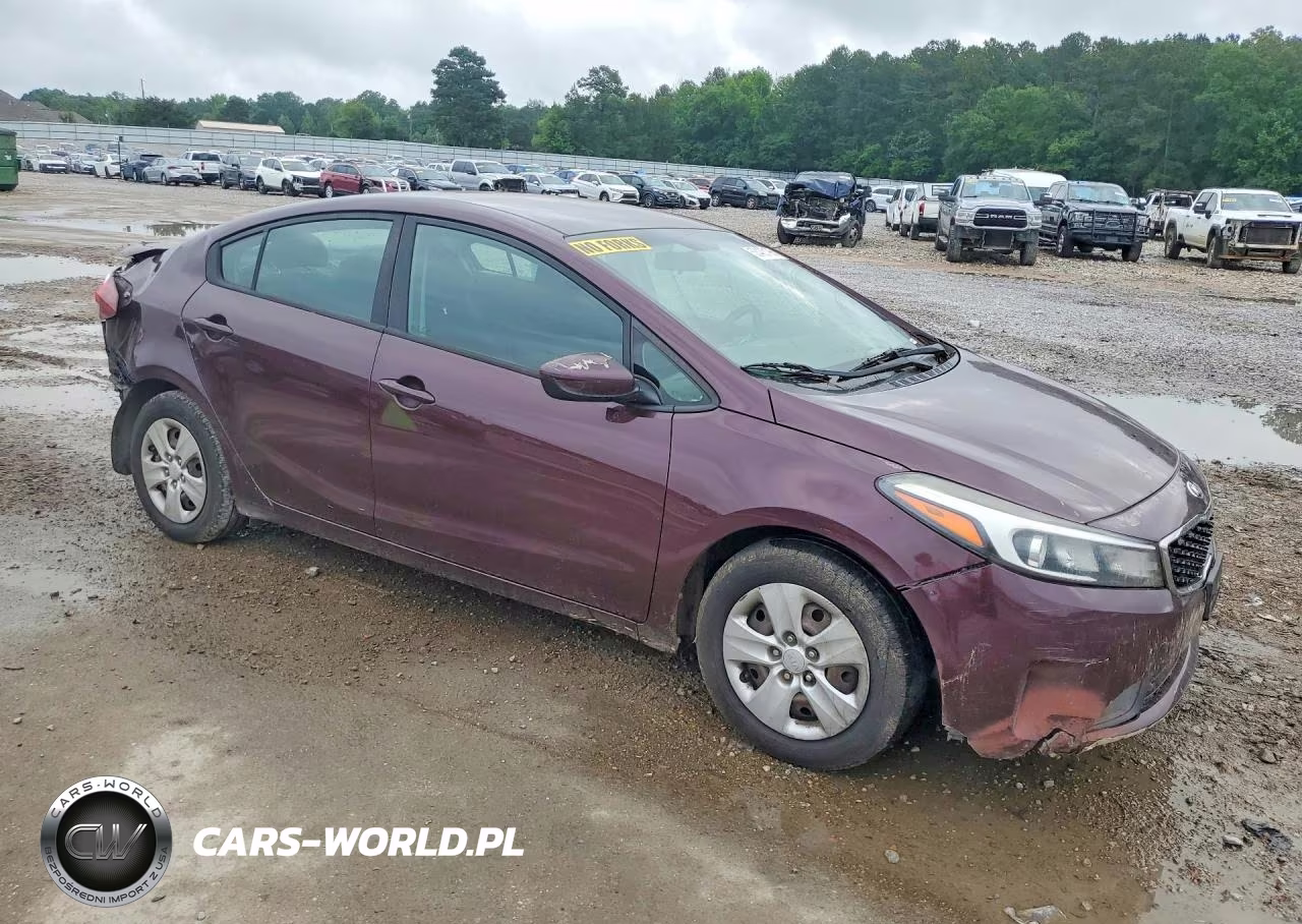 2017 Kia Forte Lx VIN:3KPFK4A70HE080653 - 4