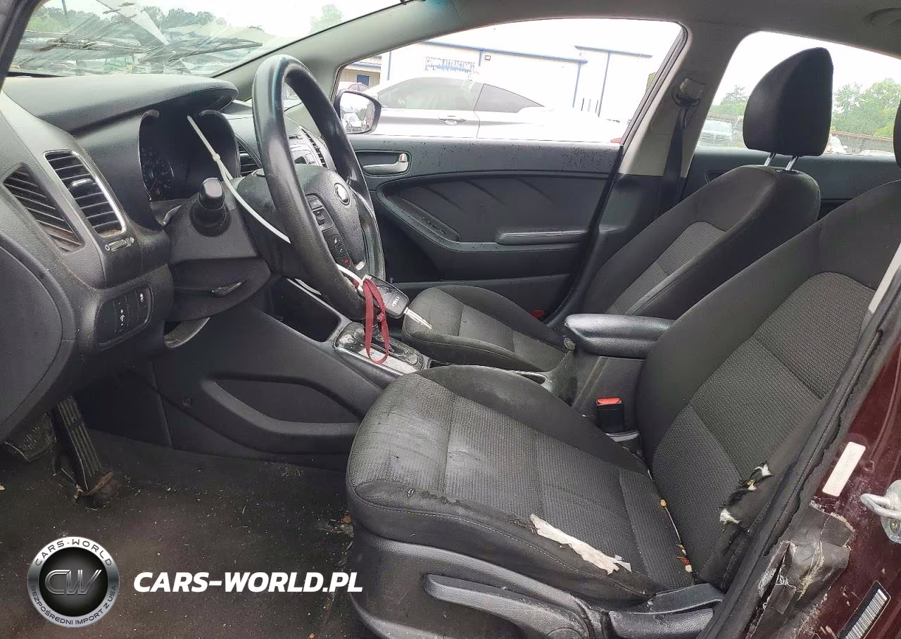 2017 Kia Forte Lx VIN:3KPFK4A70HE080653 - 7