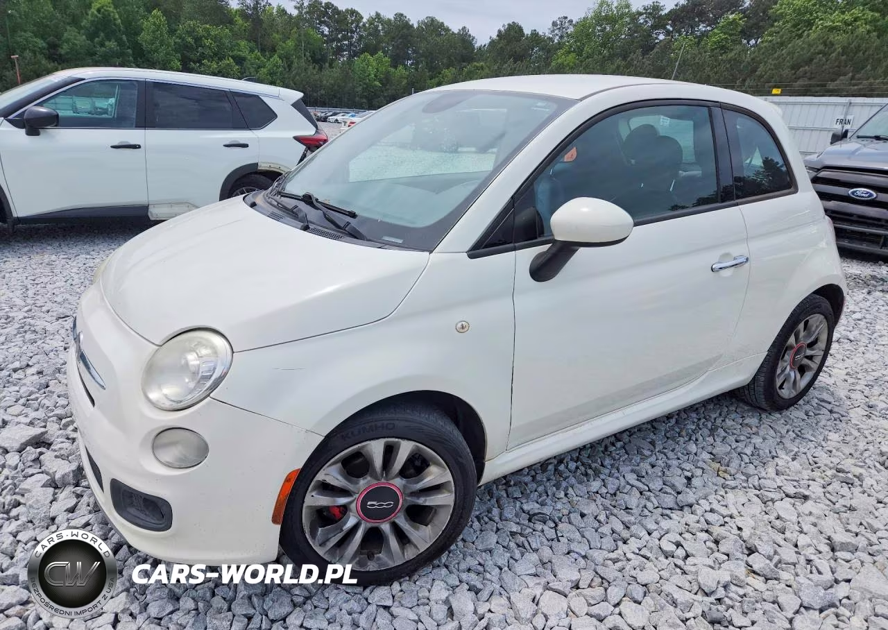 2015 Fiat 500 Sport