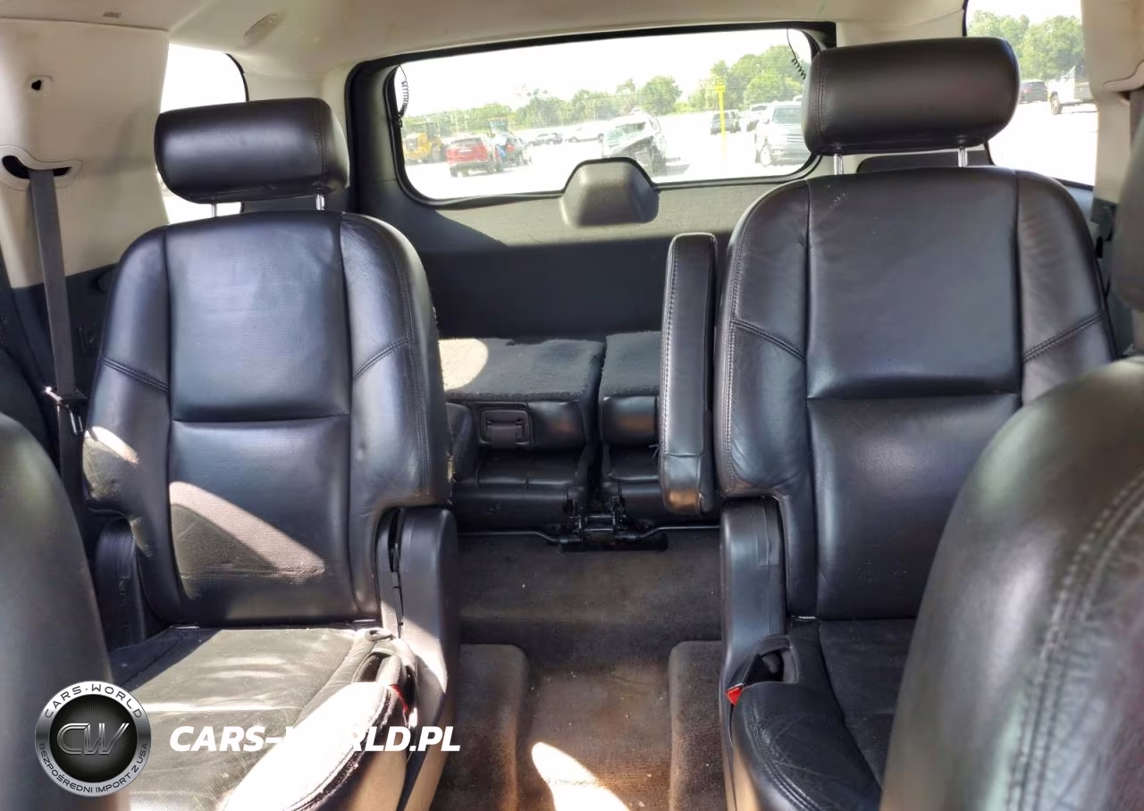 2008 Cadillac Escalade Luxury VIN:1GYEC63898R236147 - 10
