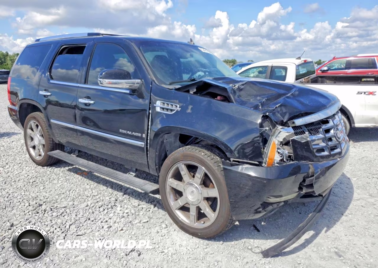 2008 Cadillac Escalade Luxury VIN:1GYEC63898R236147 - 4