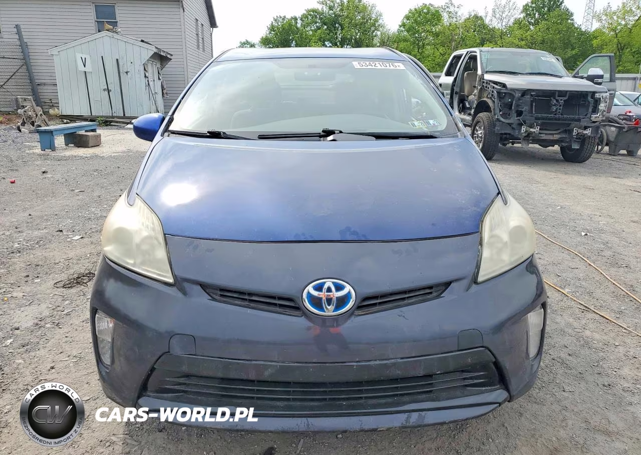 2011 Toyota Prius Two VIN:JTDKN3DU3B0294506 - 5