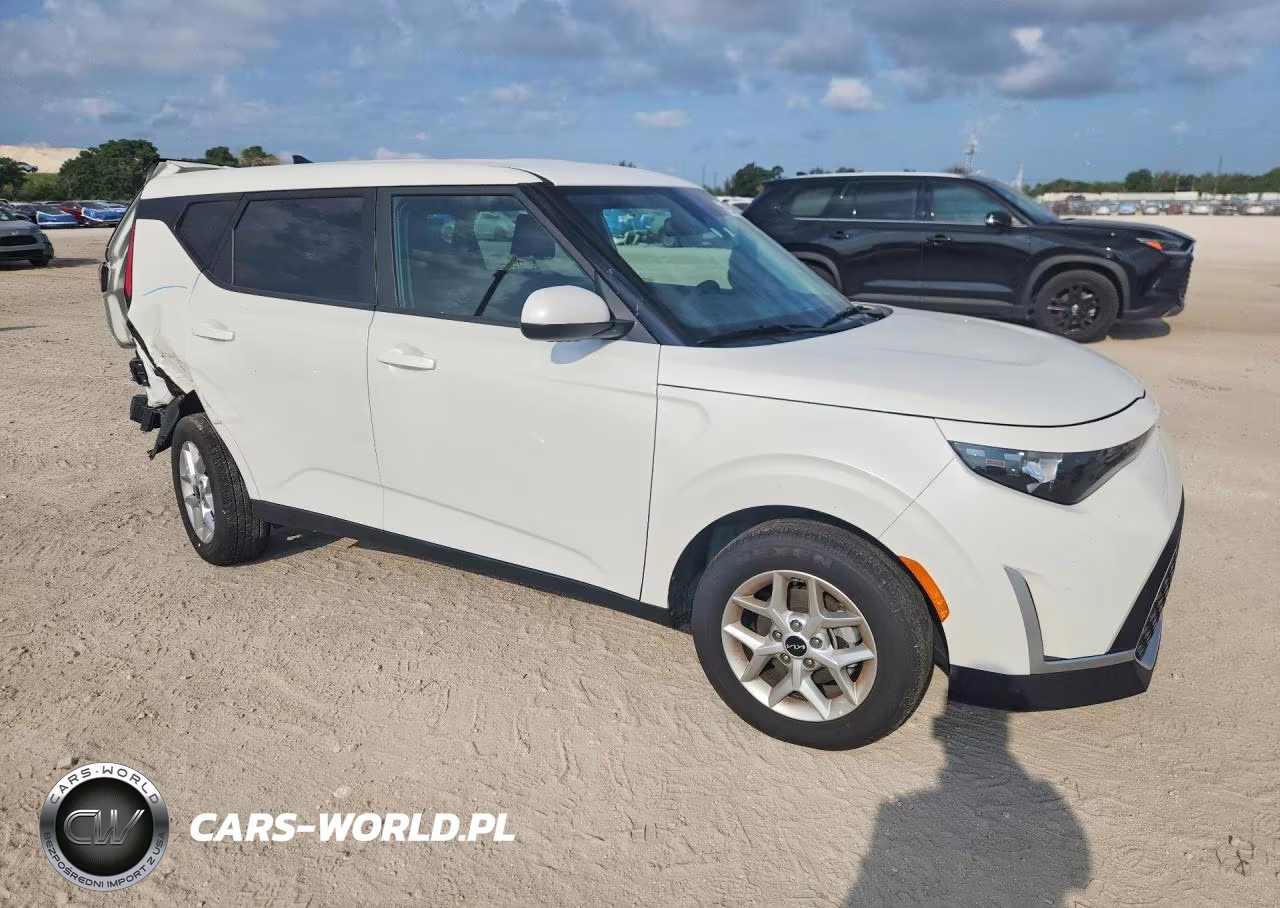 2025 Kia Soul Lx VIN:KNDJ23AU5S7963133 - 4