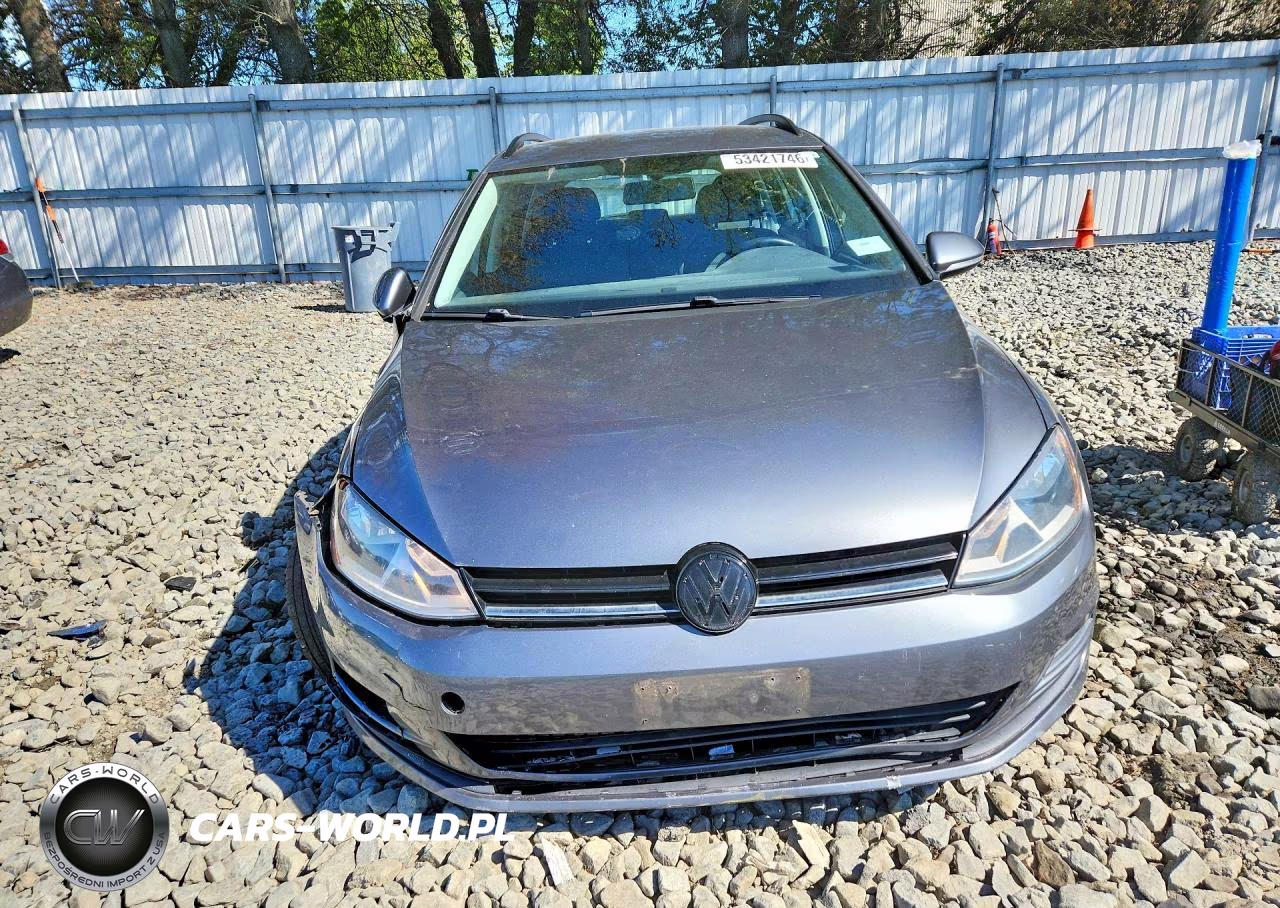 2016 Volkswagen Golf Sportwagen S VIN:3VWC17AUXGM510123 - 5