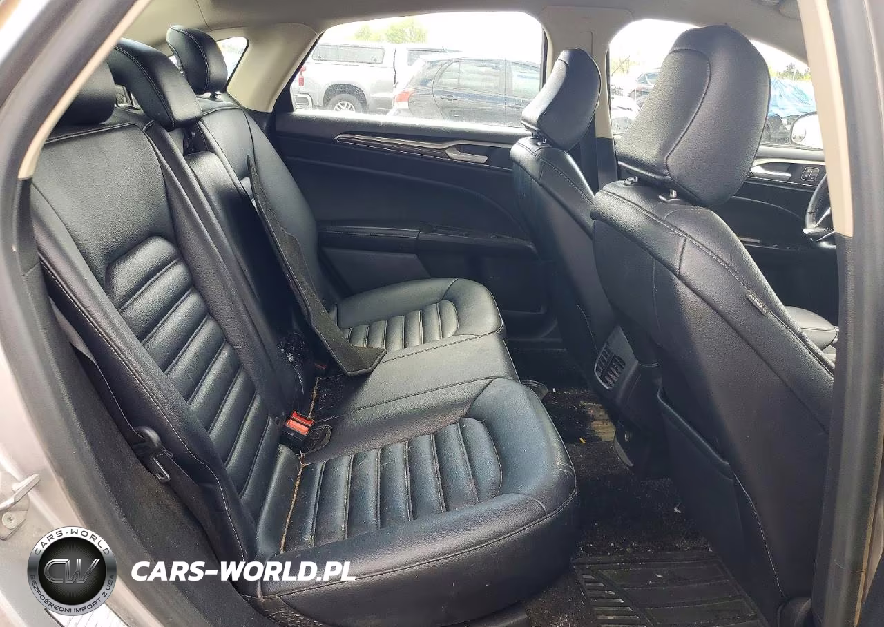 2020 Ford Fusion Sel VIN:3FA6P0CD3LR177267 - 10