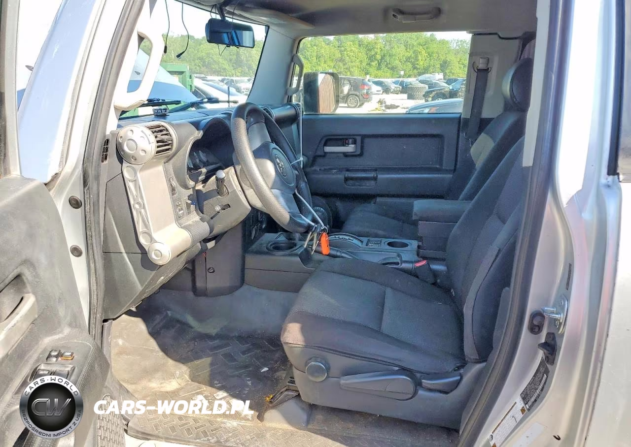 2007 Toyota Fj Cruiser Base VIN:JTEBU11F470015127 - 7