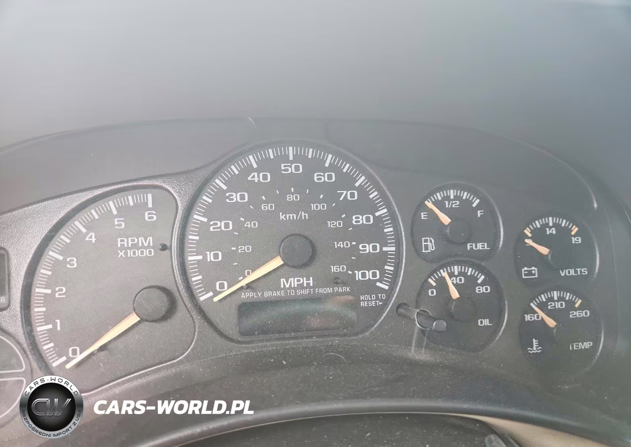 2002 Chevrolet Suburban K1500 VIN:3GNFK16Z72G331504 - 9