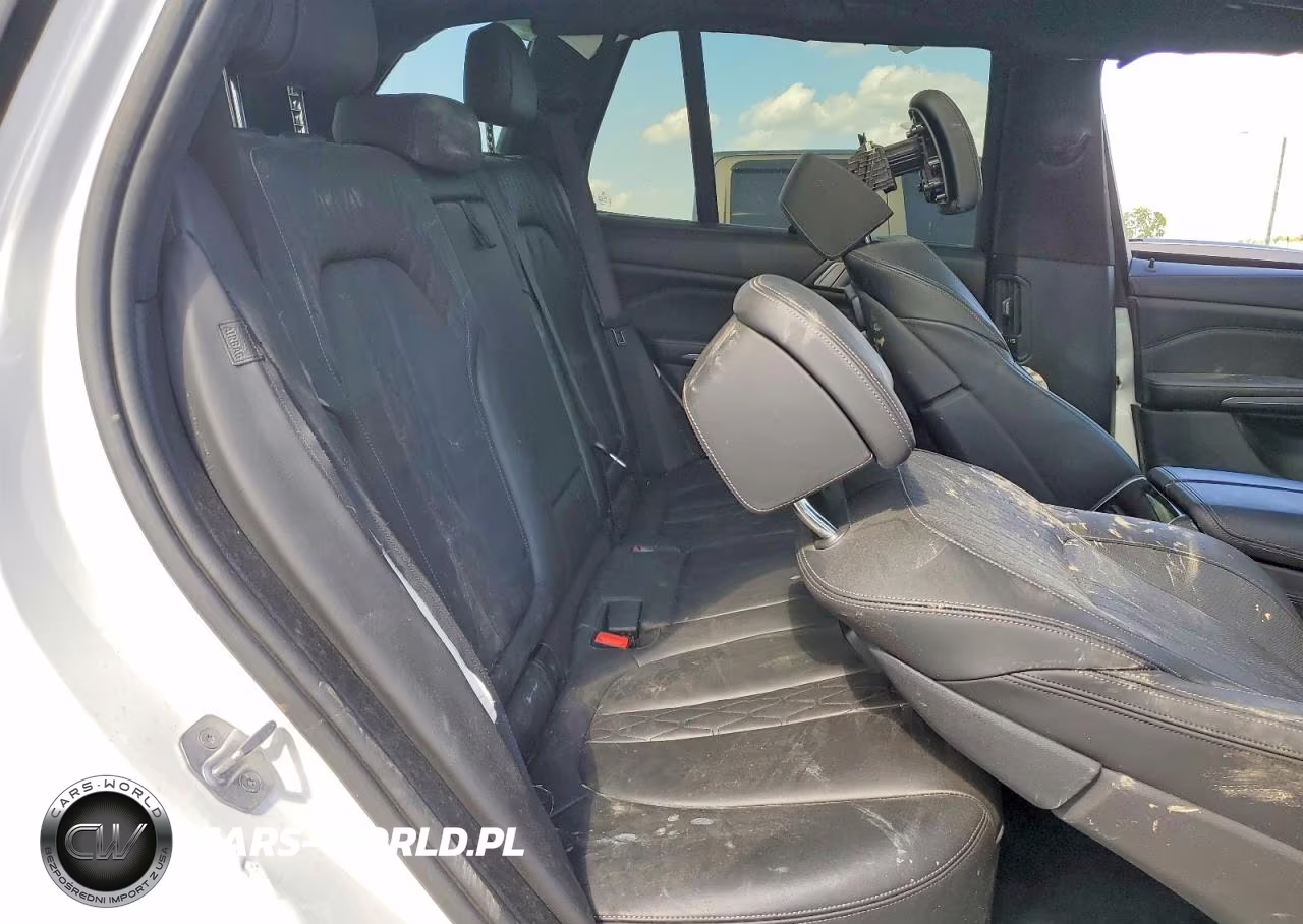 2019 BMW X5 VIN:5UXCR6C57KLL22499 - 11