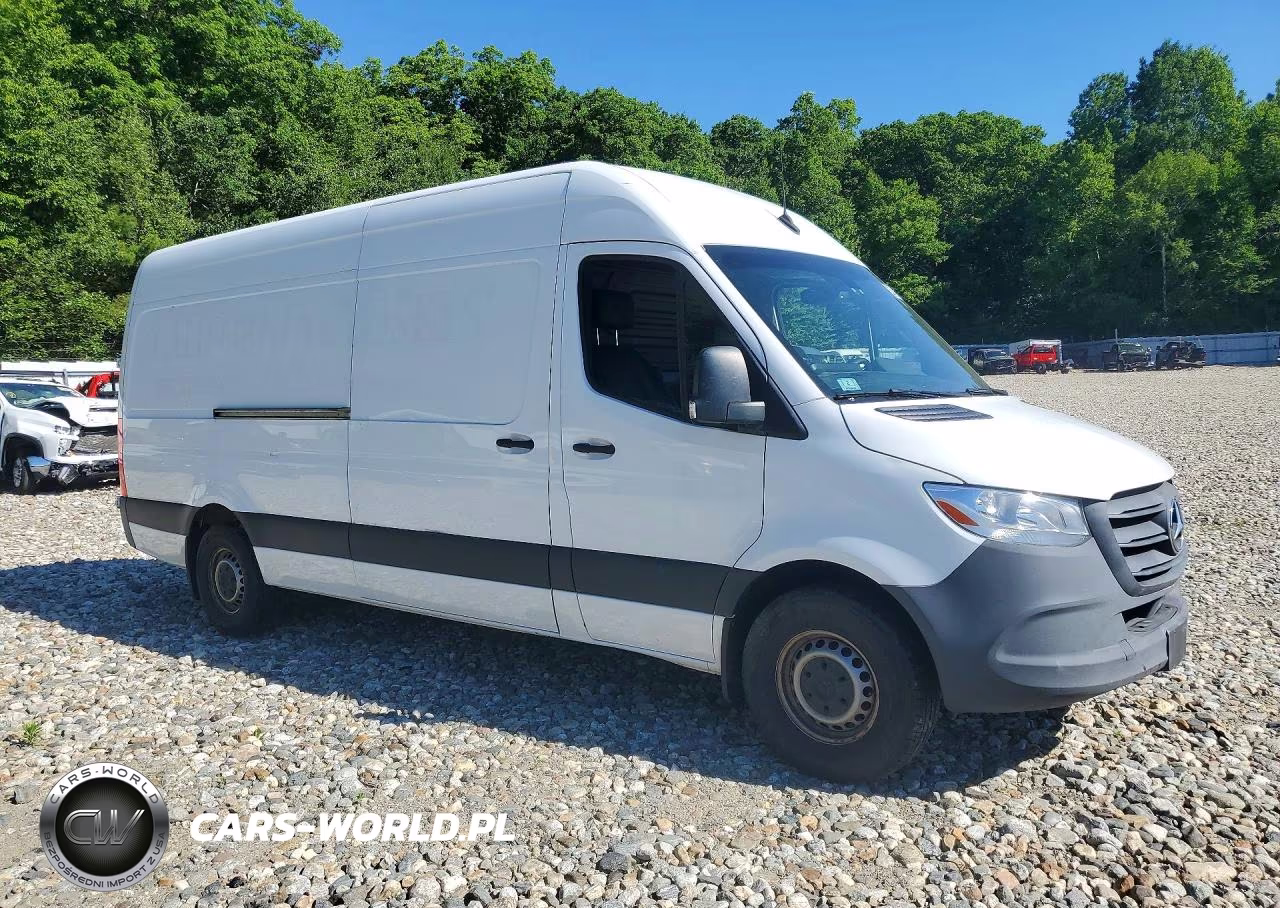 2022 Mercedes-Benz Sprinter 2500 VIN:W1Y40CHY8NT084101 - 4
