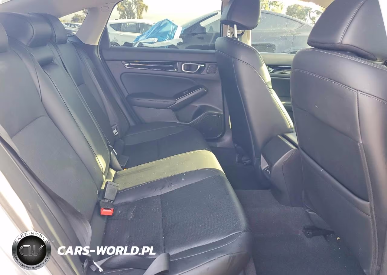 2024 Honda Civic Touring VIN:2HGFE1F99RH332259 - 10