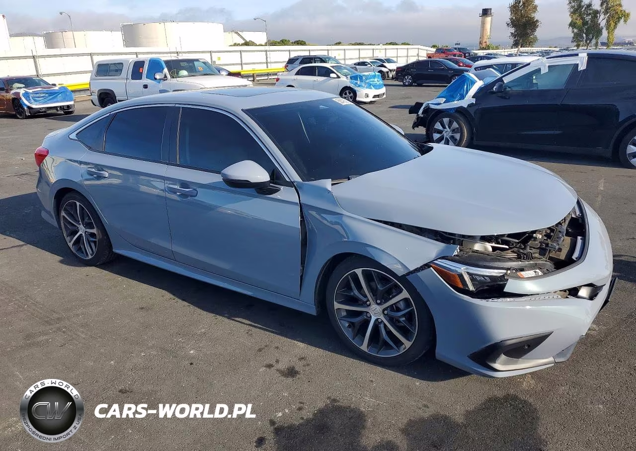 2024 Honda Civic Touring VIN:2HGFE1F99RH332259 - 4