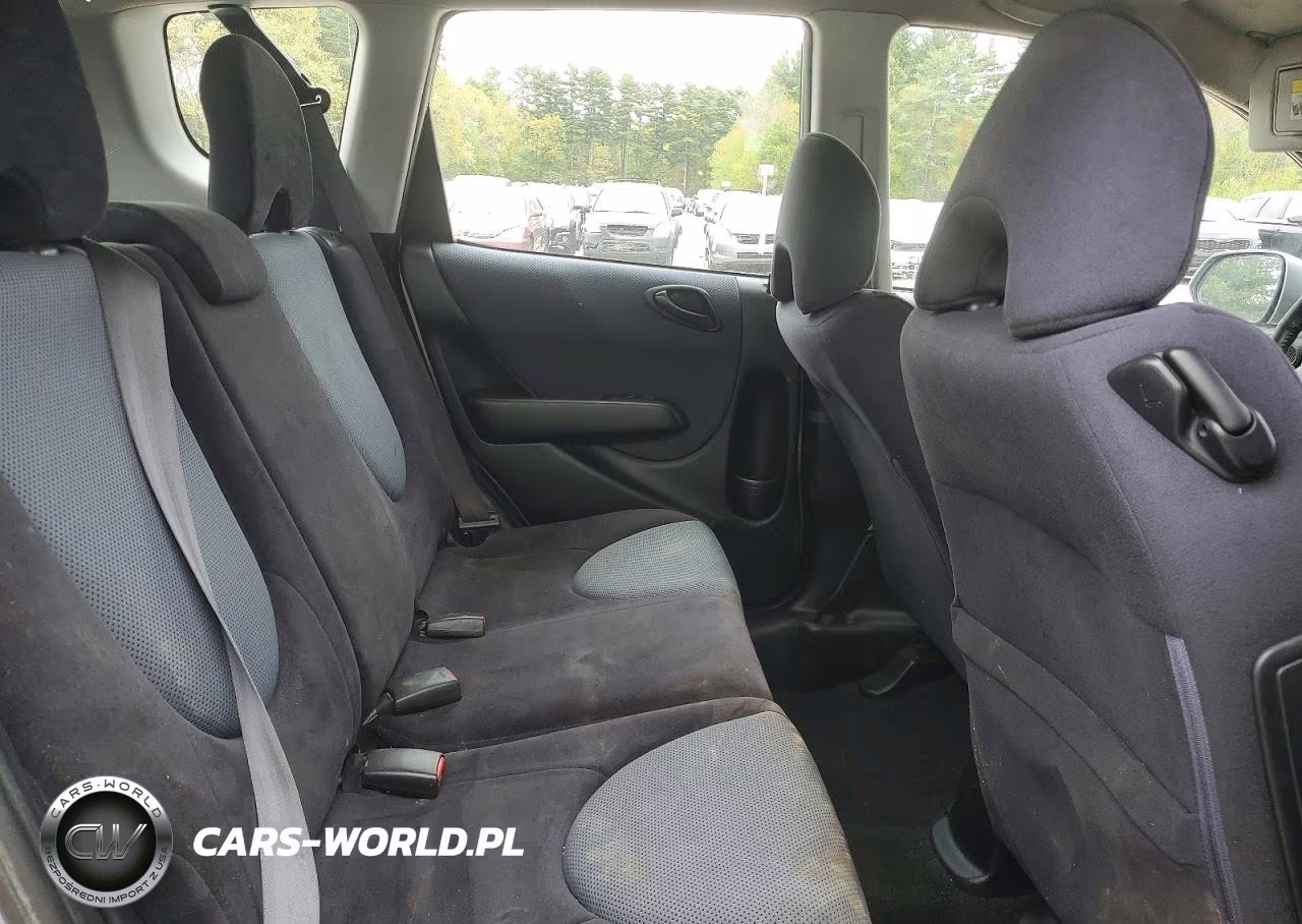 2007 Honda Fit S VIN:JHMGD38677S028839 - 10