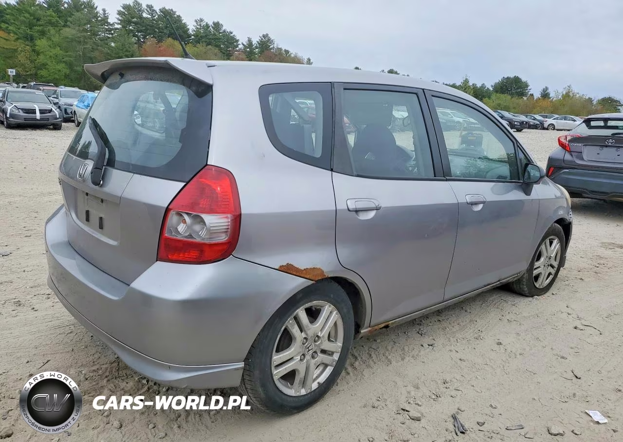 2007 Honda Fit S VIN:JHMGD38677S028839 - 3