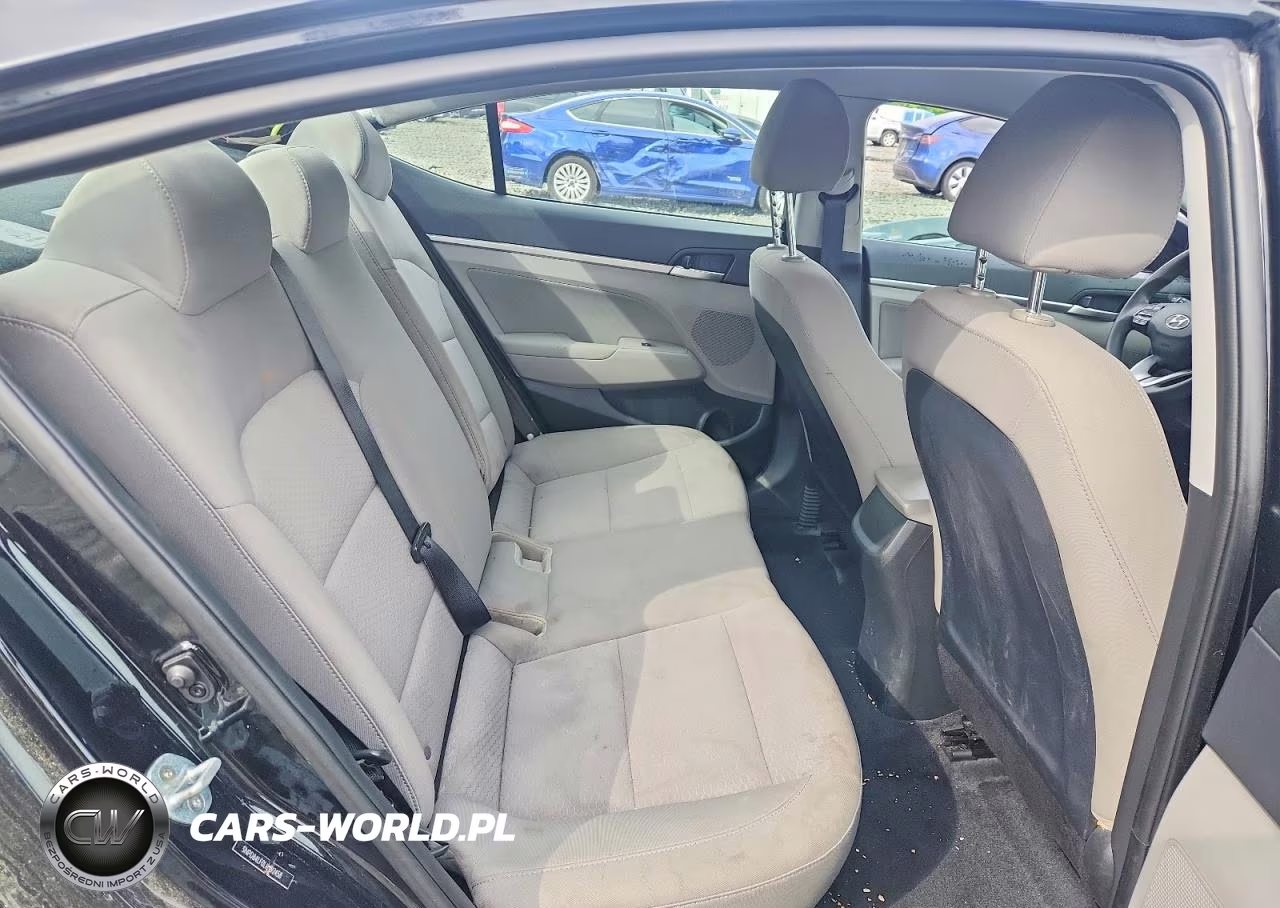 2020 Hyundai Elantra Sel VIN:5NPD84LF0LH592458 - 10