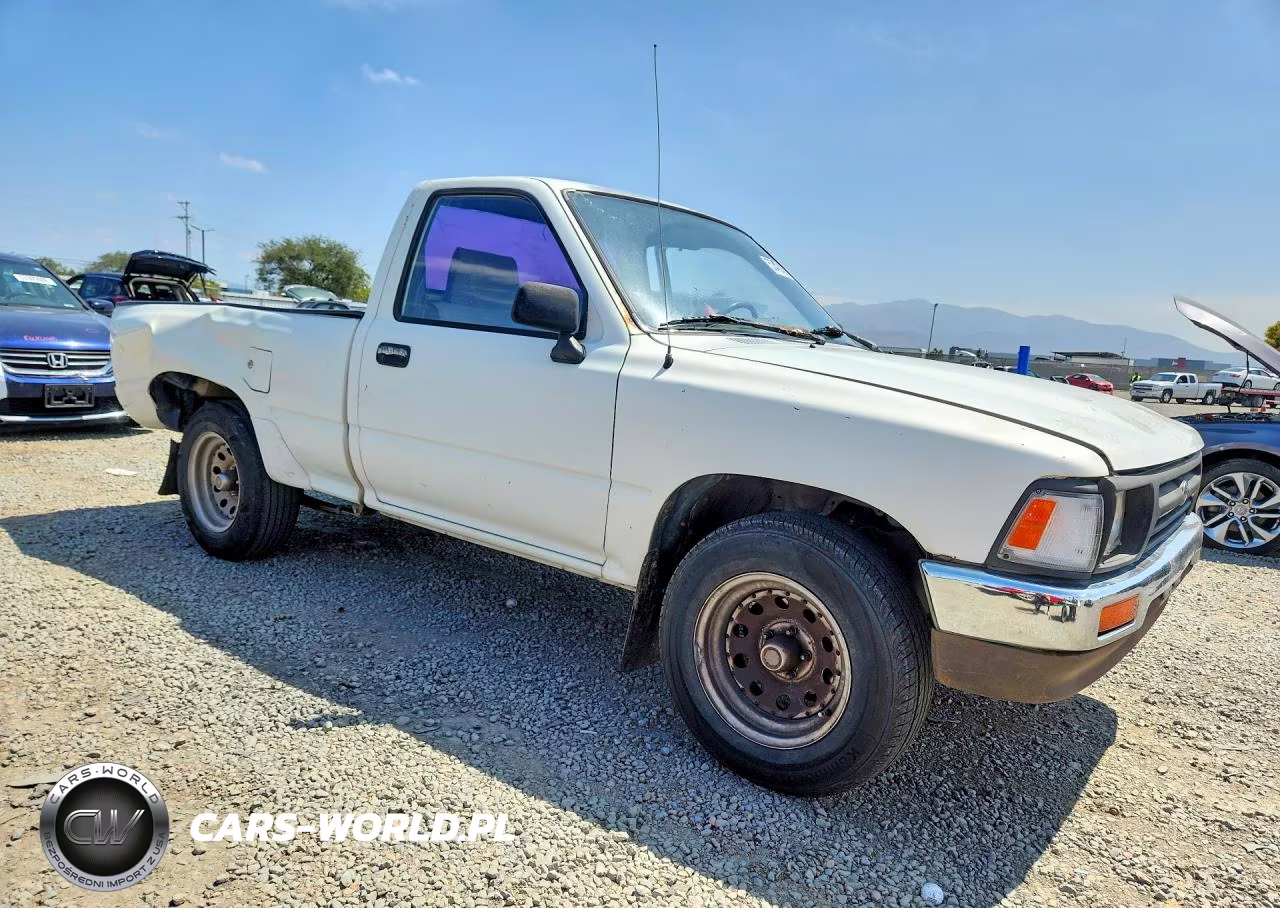 1993 Toyota Pickup Base VIN:4TARN81A8PZ077294 - 4