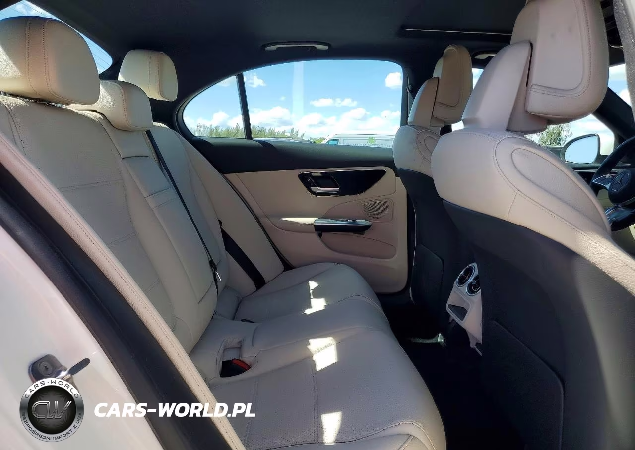 2024 Mercedes-Benz C 300 VIN:W1KAF4GB0RR212431 - 10