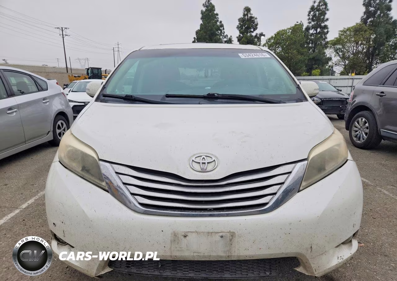 2017 Toyota Sienna Limited 7-Passenger VIN:5TDYZ3DC0HS849245 - 5