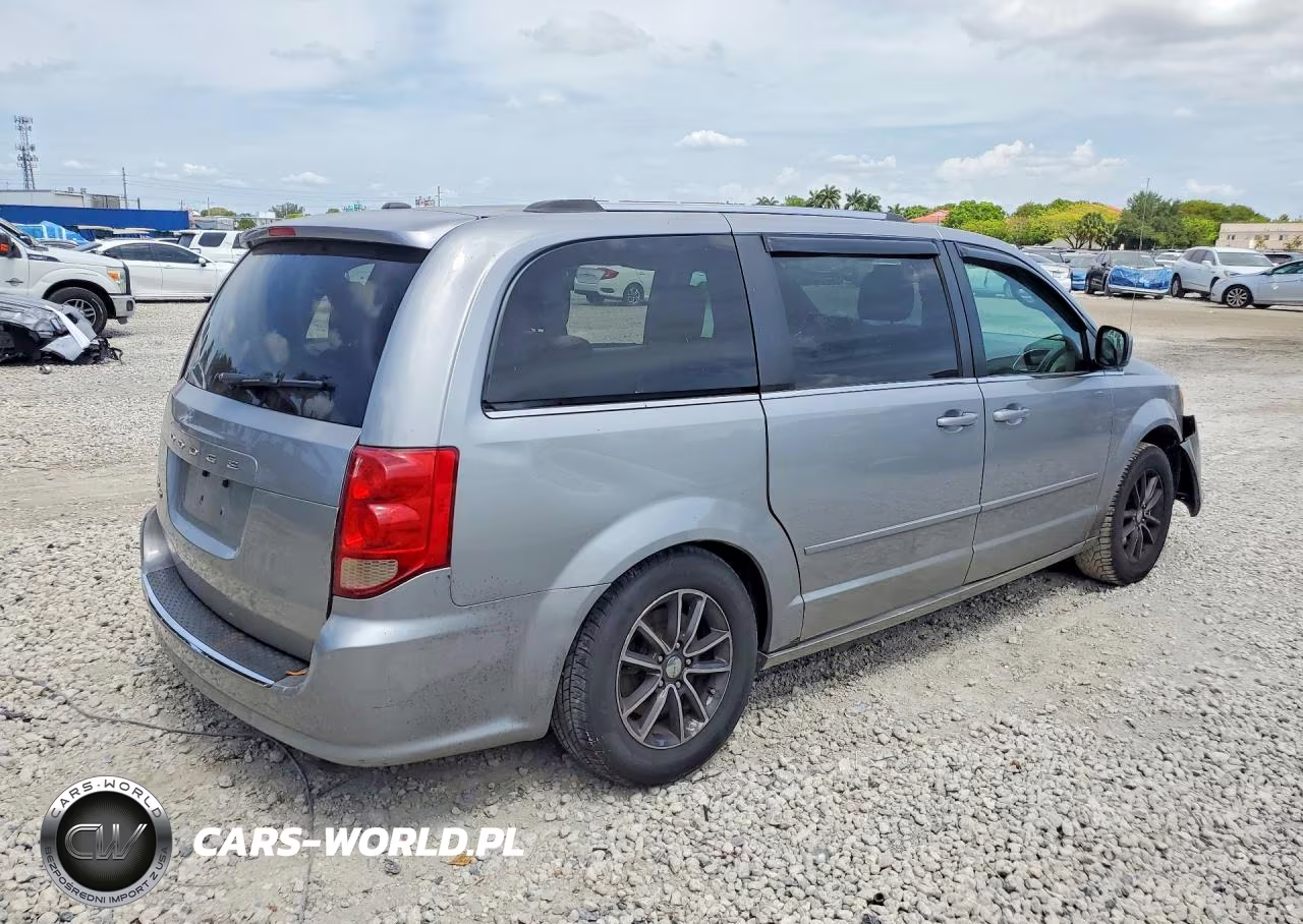 2017 Dodge Grand Caravan Sxt VIN:2C4RDGCGXHR716760 - 3