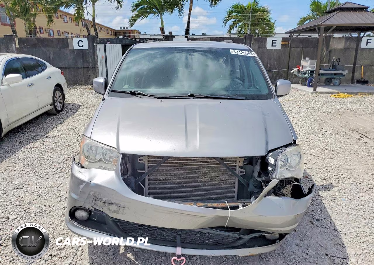 2017 Dodge Grand Caravan Sxt VIN:2C4RDGCGXHR716760 - 5