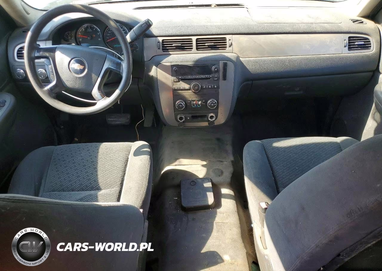 2008 Chevrolet Tahoe K1500 VIN:1GNFK13098J126473 - 8