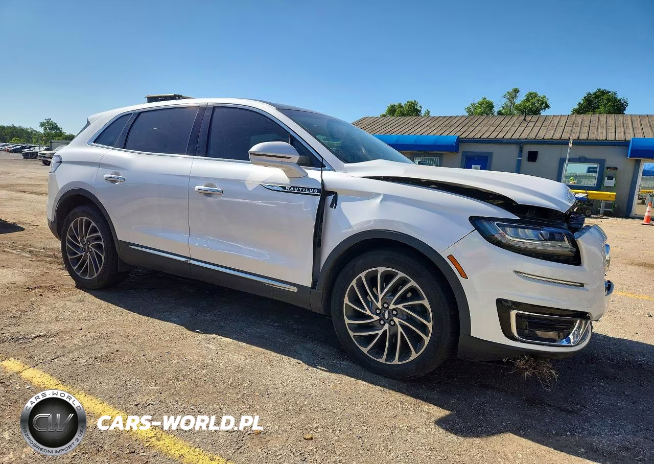 2019 Lincoln Nautilus Reserve VIN:2LMPJ8LP6KBL22775 - 4