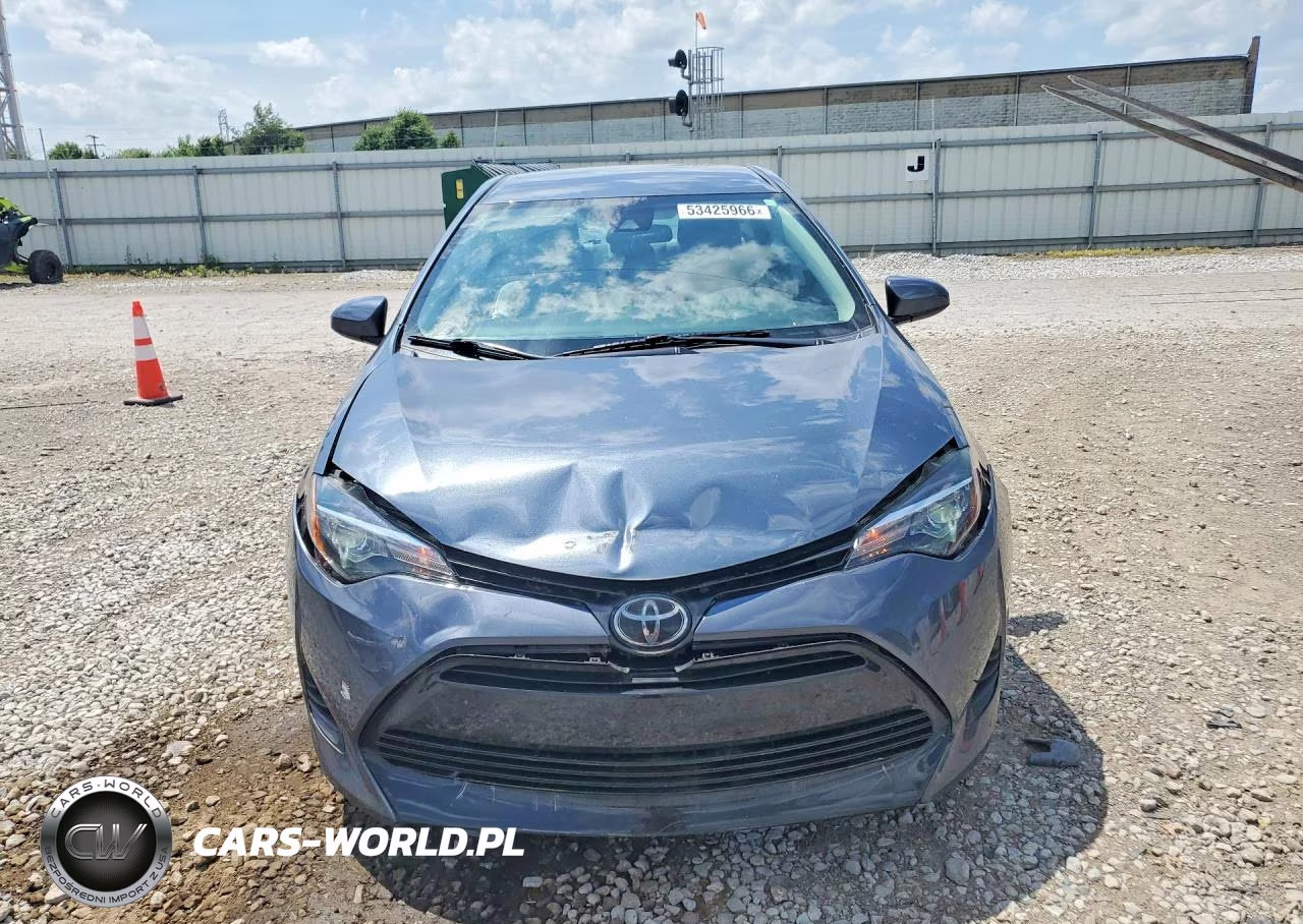 2019 Toyota Corolla Le VIN:2T1BURHE1KC202615 - 5
