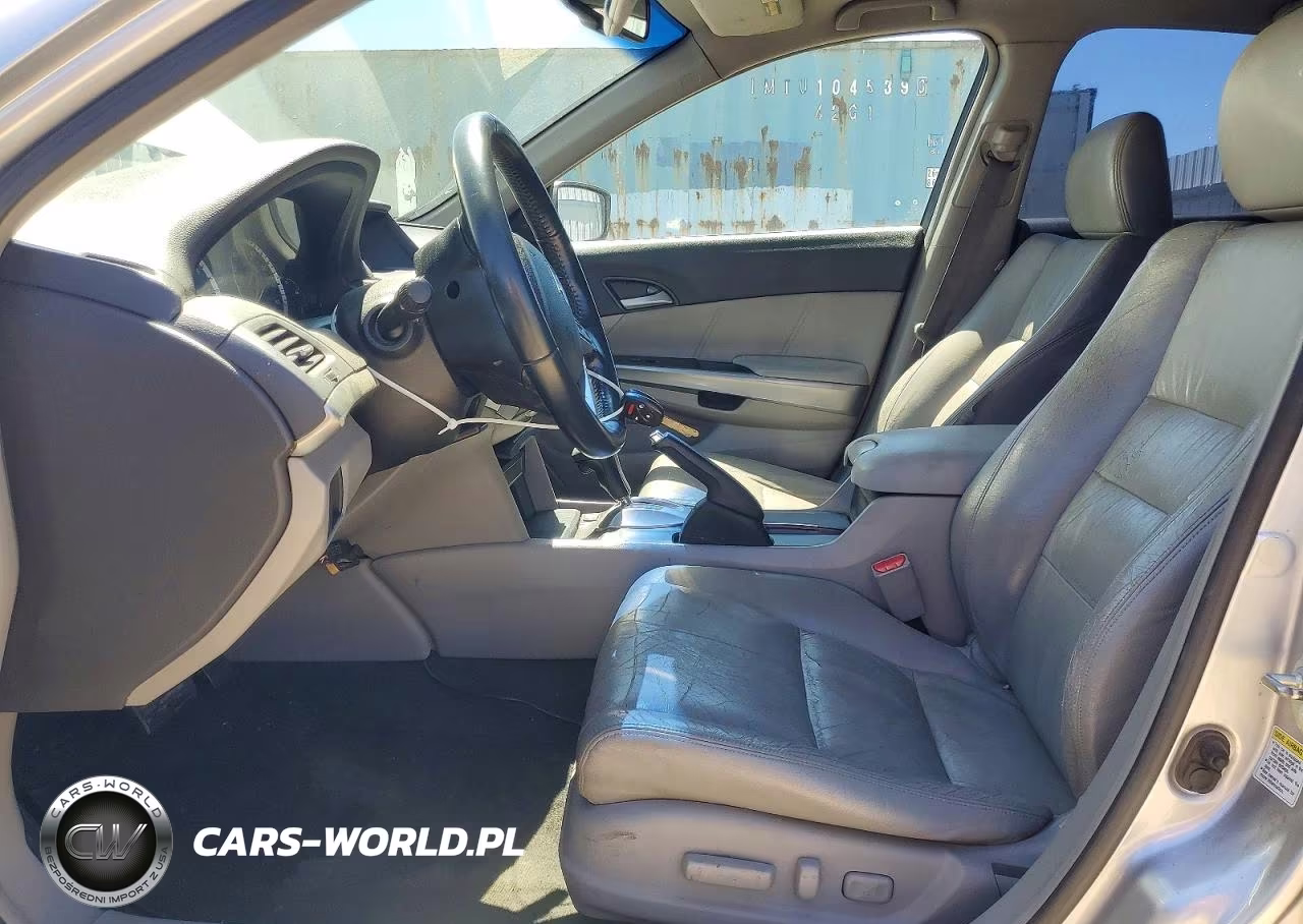 2008 Honda Accord Exl VIN:JHMCP26828C025377 - 7